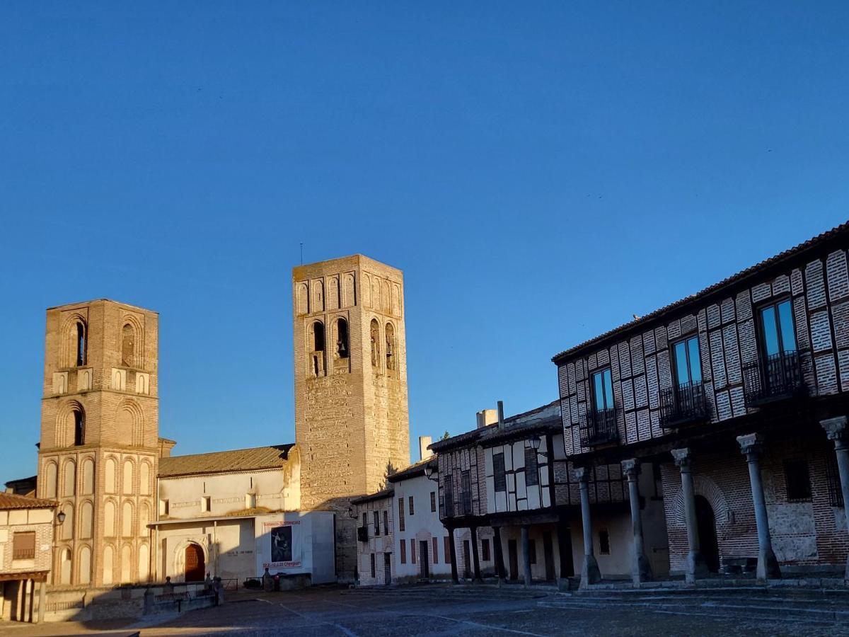 Casa Santa Maria 2 Con Jardín Сasa de vacaciones Arévalo