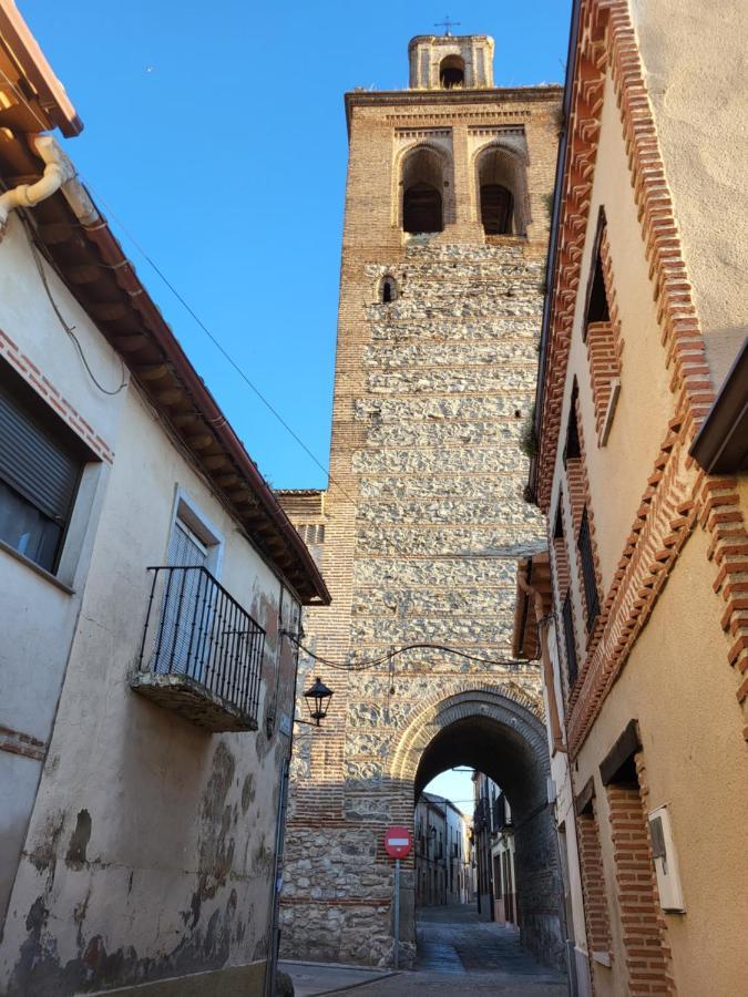 Casa Santa Maria 2 Con Jardín Arévalo
